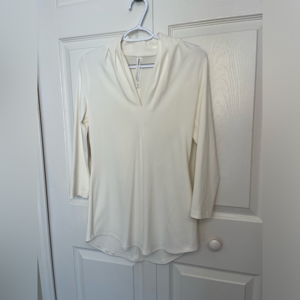 Iris Setlakwe NWT V-Neck Long Sleeve Top Size S in Solid Bone (Ivory)Retail $195
